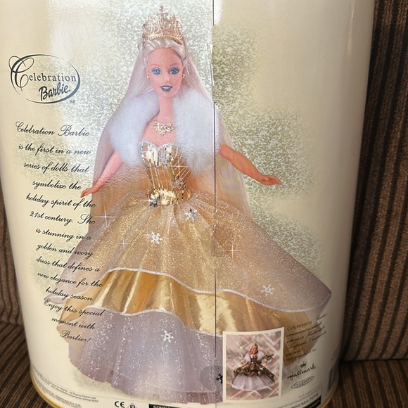 Barbie Celebration Special 2000 Edition Doll - Gold NIB - Picture 4 of 4